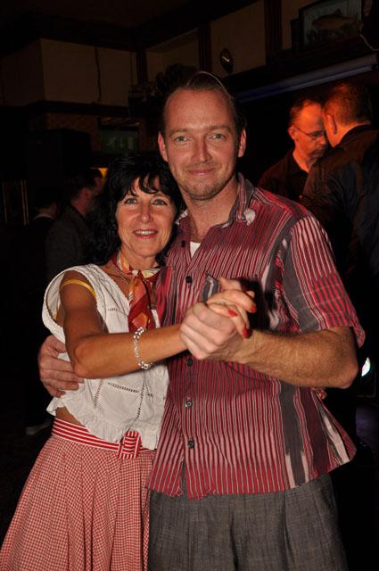 min 2011 11 19 pub 193
